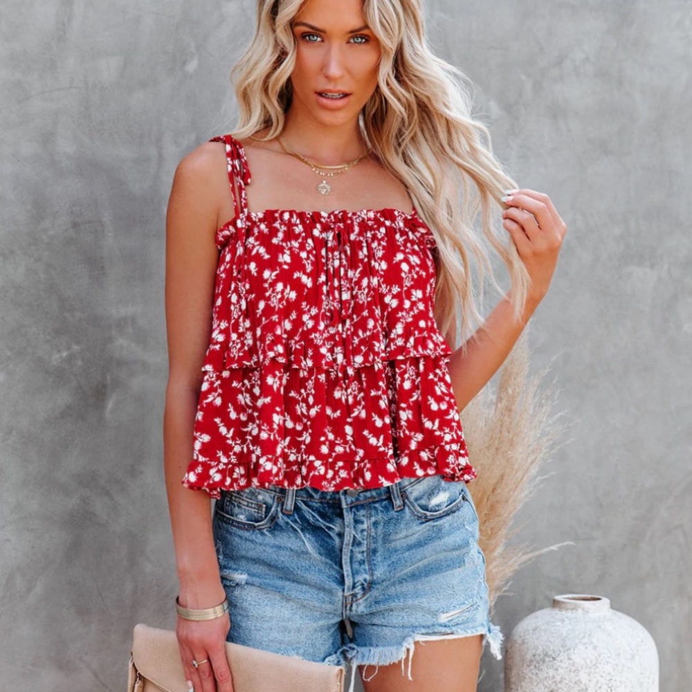 Vici Dolls Tank Top MUST GO BY MAY 13th!!! Make me an offer!